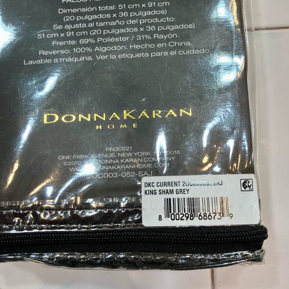 Donna Karan Current Collection NWT
KING SHAM GREY - Picture 7 of 7